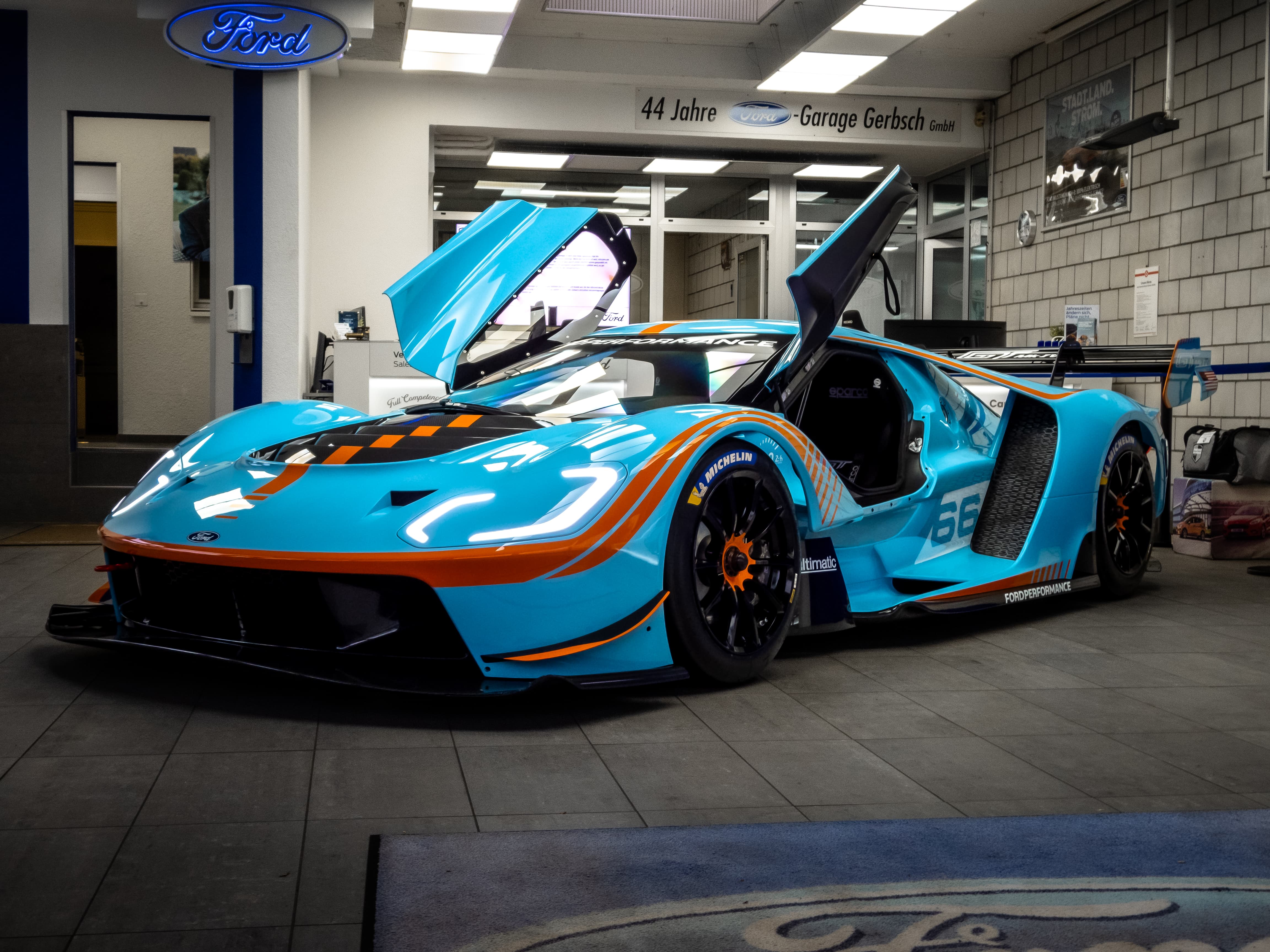 Ford GT MKIV